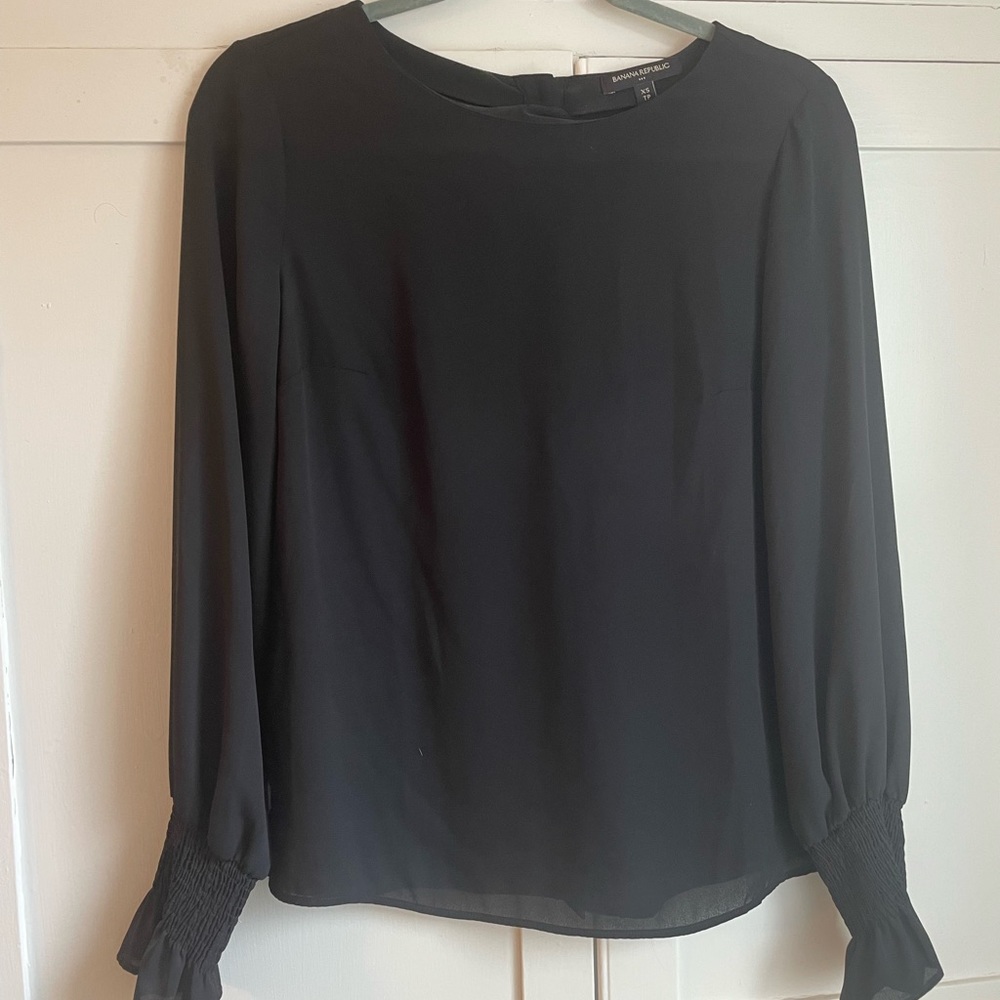 Banana Republic black blouse